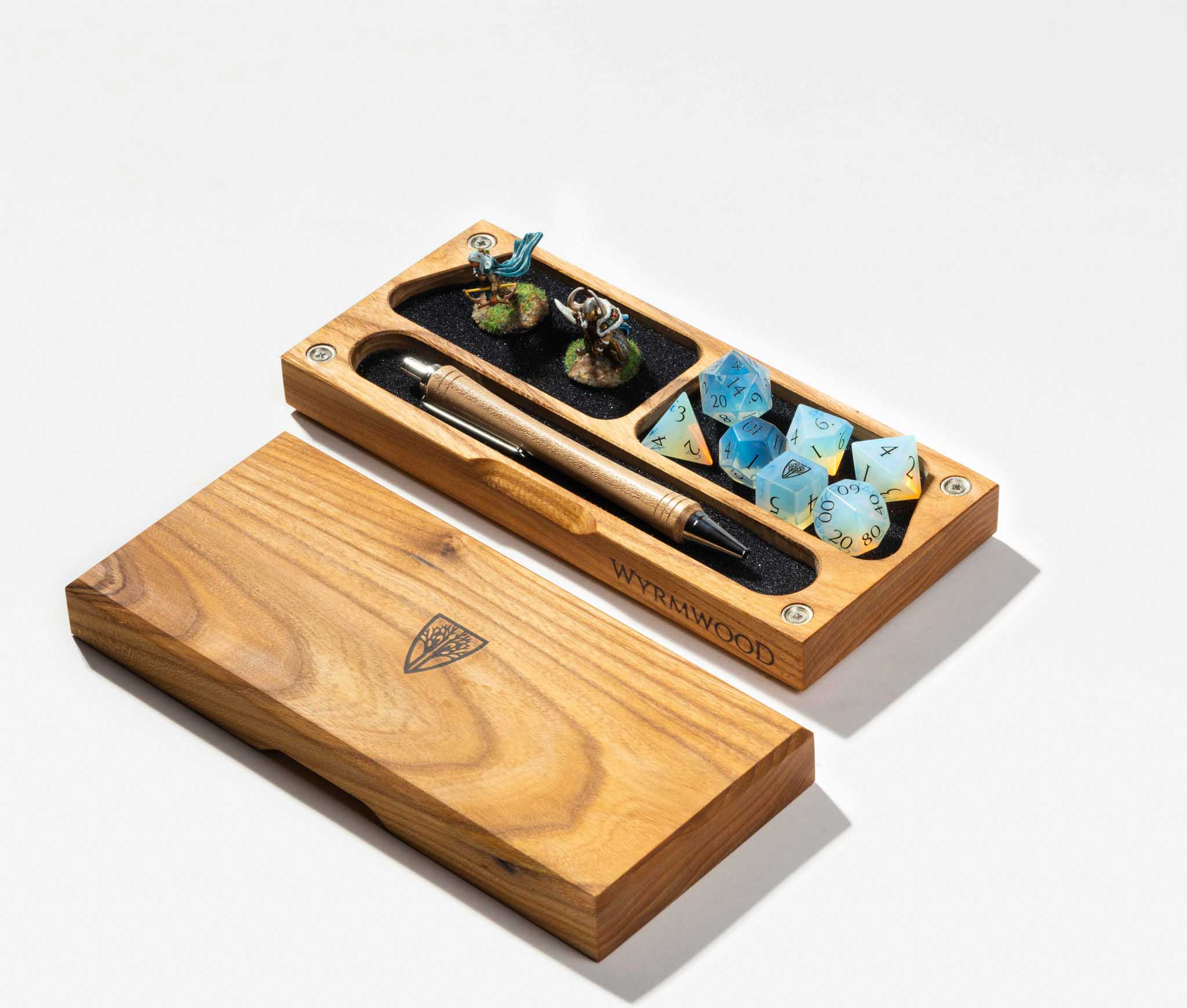 master-vault-eastern-elm-open-dice