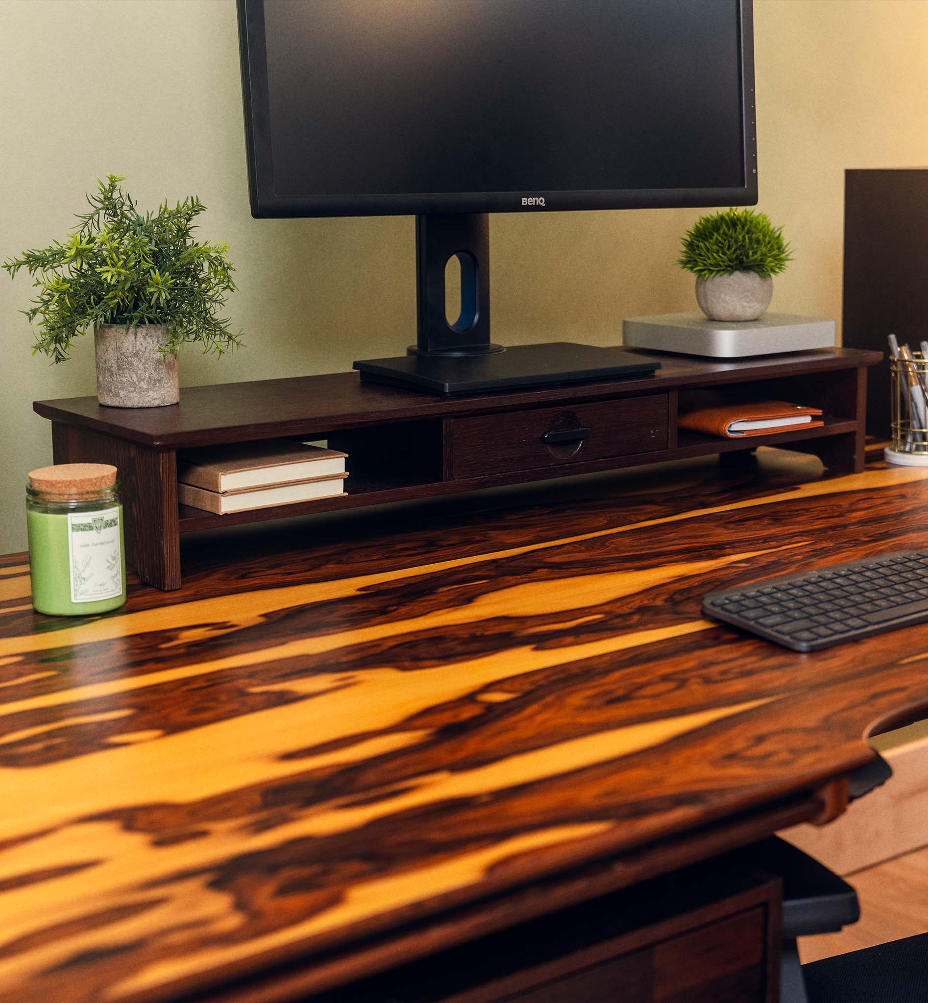 Sapwood Flitch Sit-Stand Desk