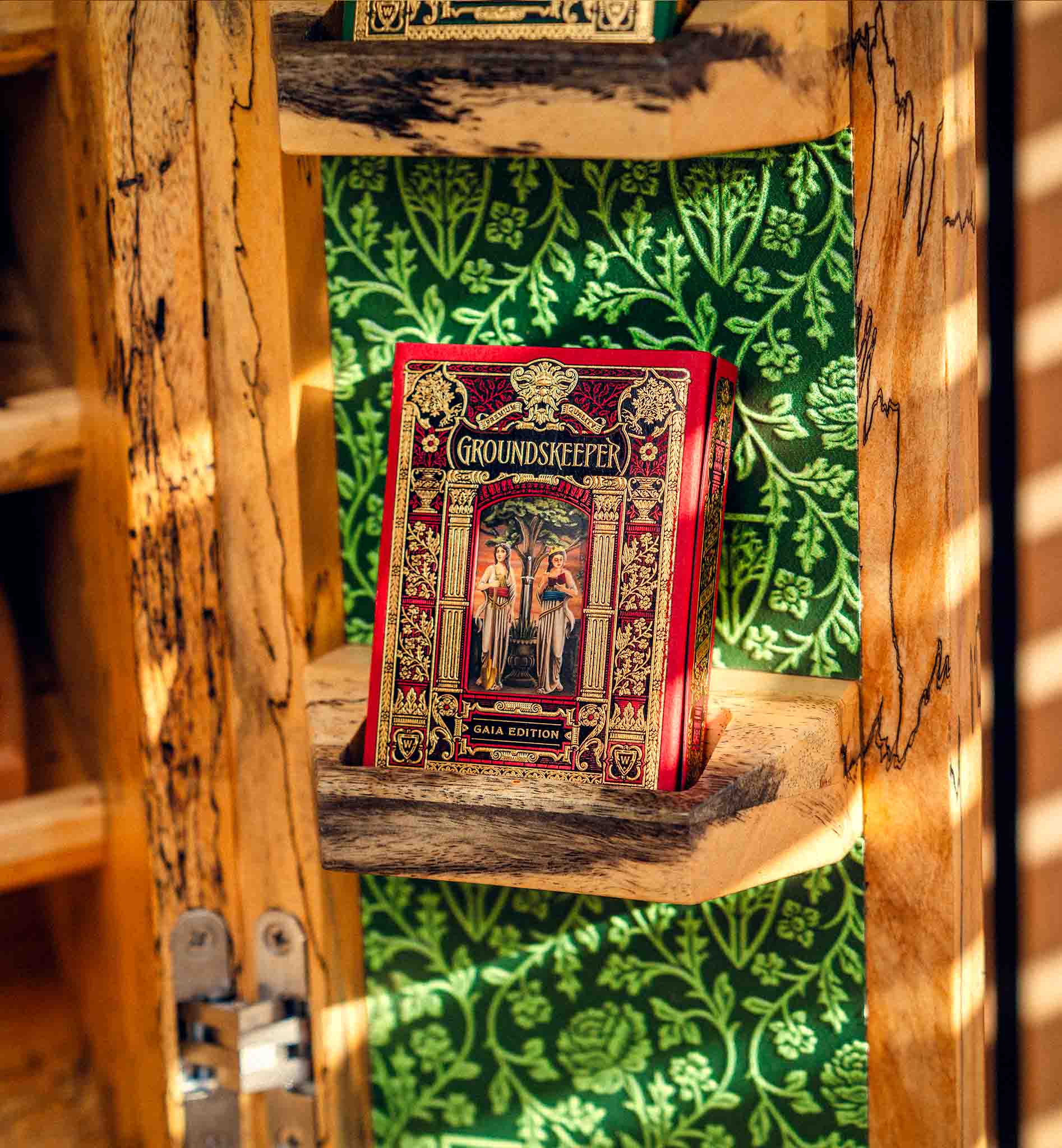 Webbed Poker Cabinet