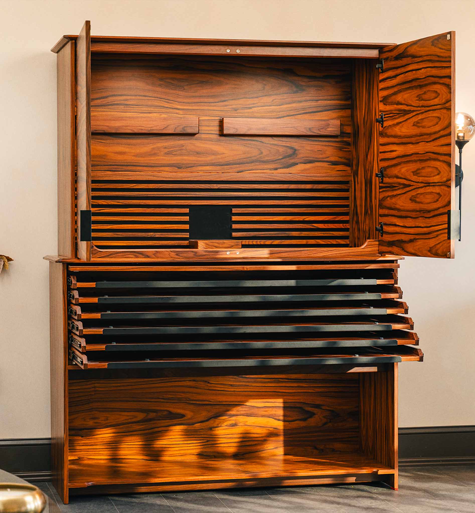 Grand Prophecy Cabinet