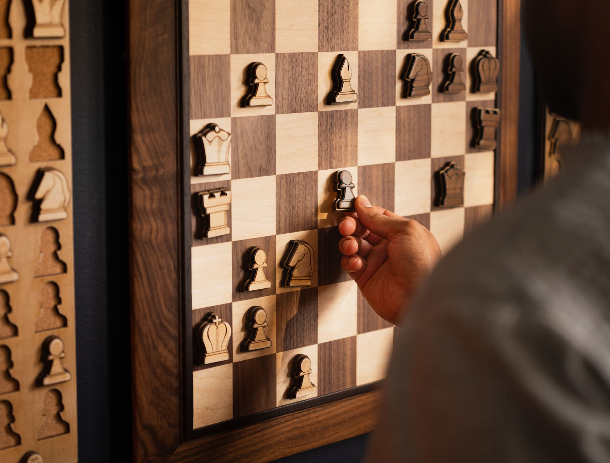 chess-piece-walnut-maple-gallery-01